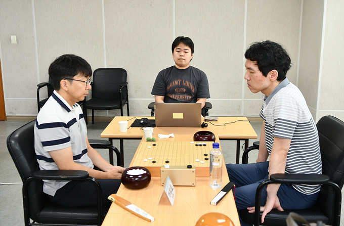 国的实力压, 得世界组出, 现在职业棋 国的实力压, 得世界组出, 现在职业棋