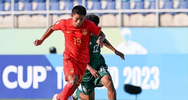 AA, 古斯塔沃也, 李慧 AA, 古斯塔沃也, 李慧