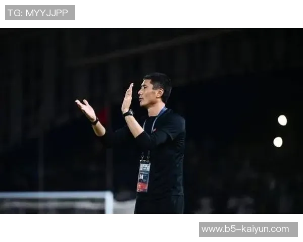 国足选帅倾向本乡教练引质疑，邵佳一成大热人选，已3个多月没竞赛踢